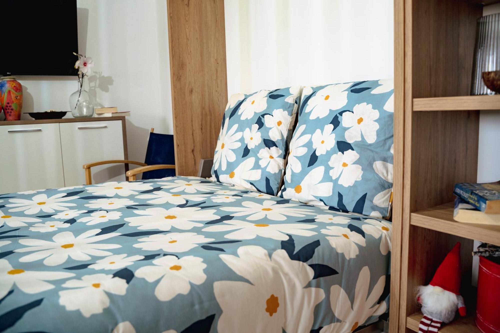 Wonderful Apartment In Ferragudo 2Double Beds Near Beaches And Golf Екстер'єр фото